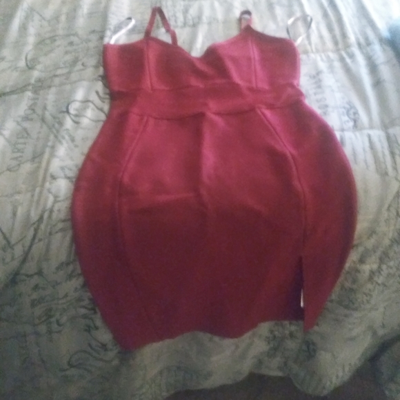 Dress - Picture 4 of 4